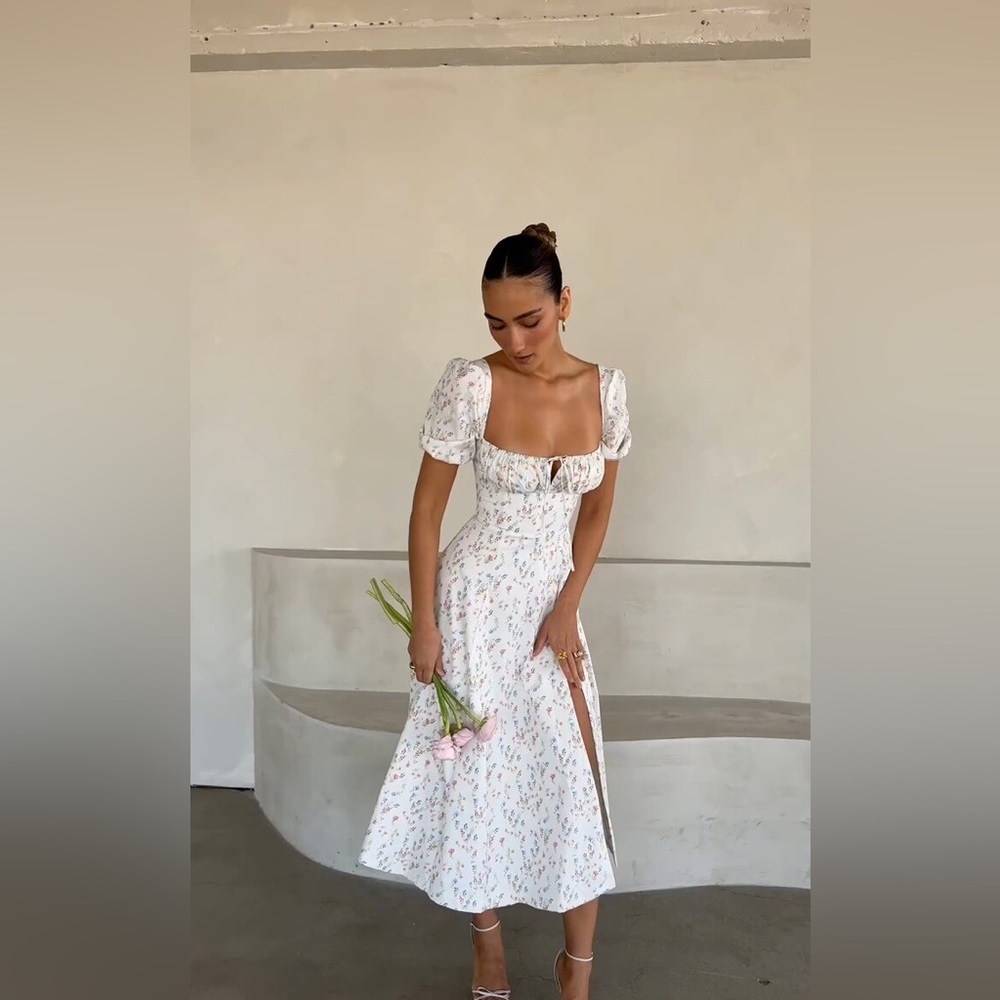 House of CB ‘Tallulah’ White Floral Puff Sleeve Bustier Dress
